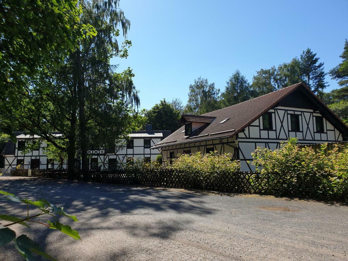 ホテル Sternhaus-Harz Gernrode  エクステリア 写真